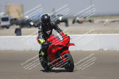 media/Jul-13-2025-Pacific Track Time (Sun) [[819660bca7]]/C Group/1140am (Pit lane and Turn 1)/